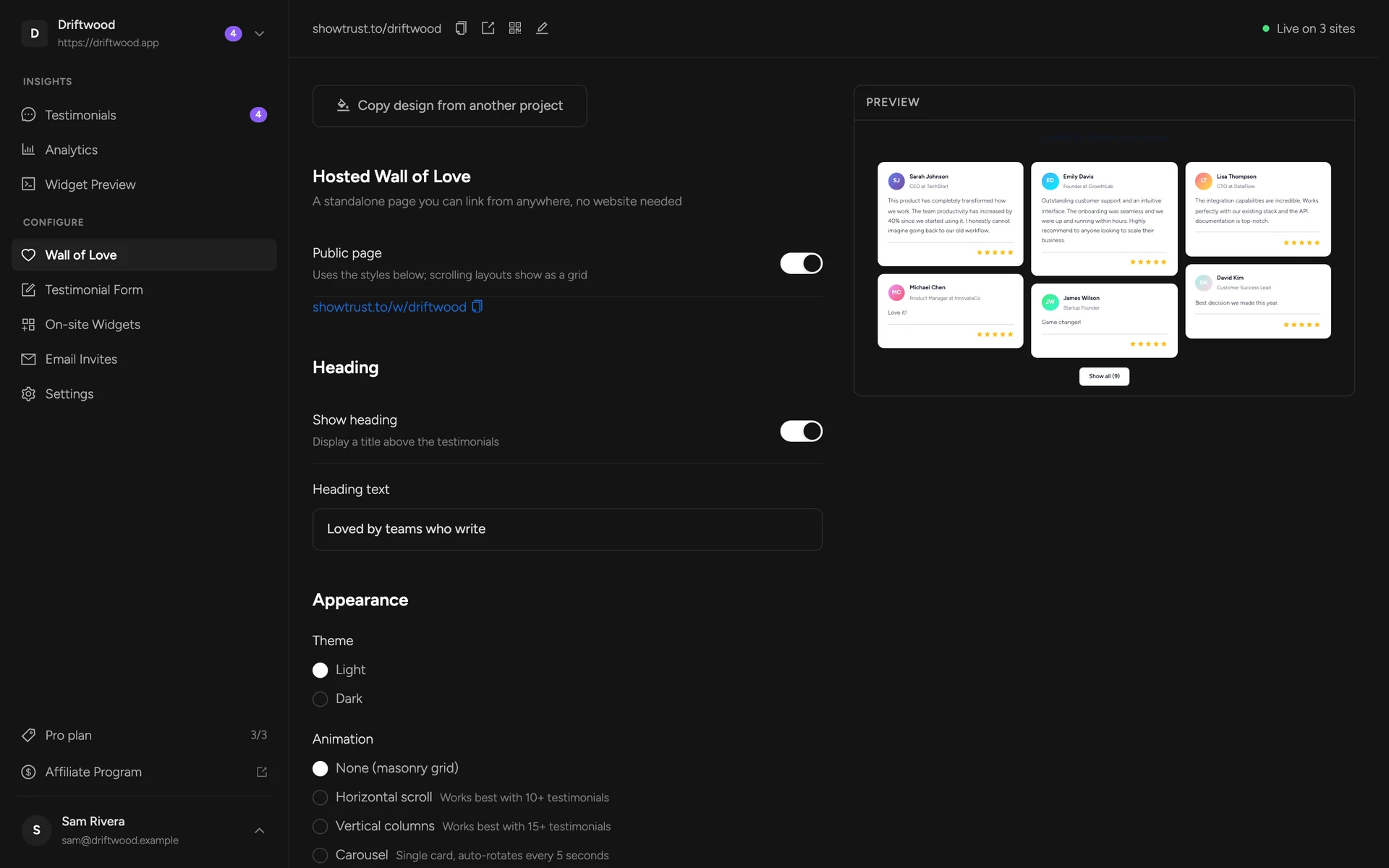 The Wall of Love editor with settings on the left and a live preview on the right