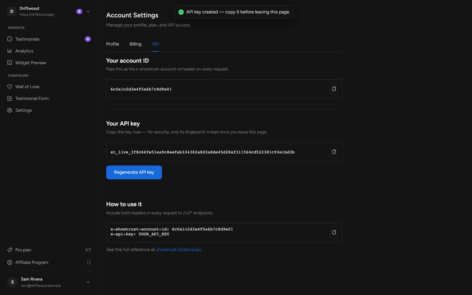 Account Settings, API tab with account ID and API key
